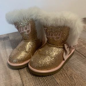 Gold/ Nude Pink Sparkling/ Bling kids Juicy Couture winter boots kids Size 7